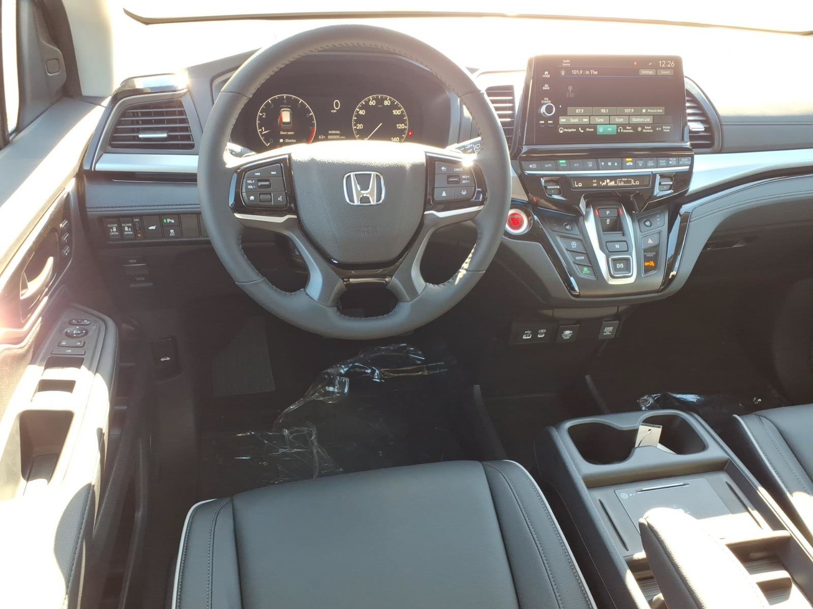 New 2027 Honda Odyssey Touring image 6