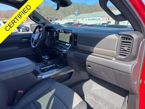 Used 2025 Chevrolet Silverado 1500 ZR2 w/ Technology Package AWD/4WD image 25