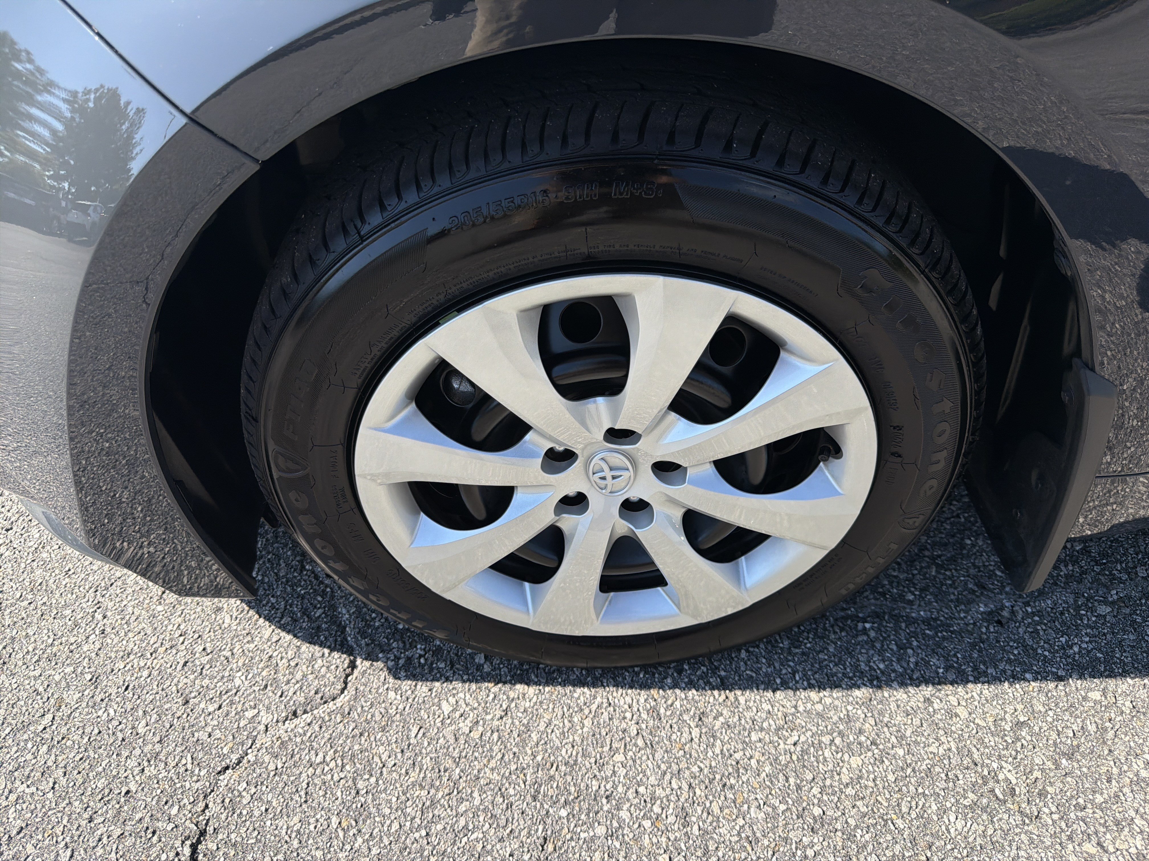 Certified 2026 Toyota Corolla LE FWD image 21