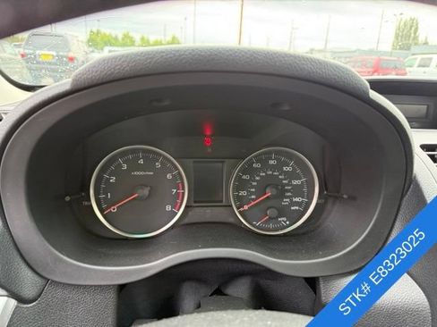 Used 2014 Subaru Crosstrek 2.0i Limited AWD/4WD image 4