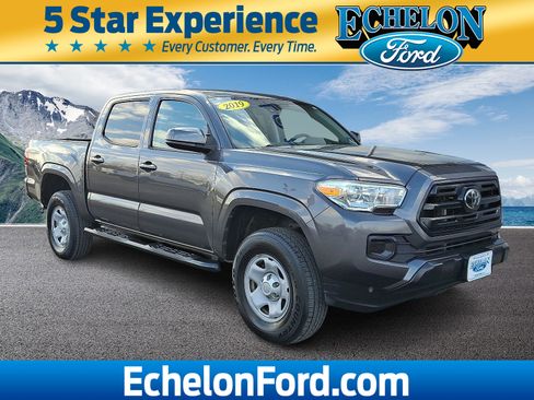 Used 2019 Toyota Tacoma SR image 1