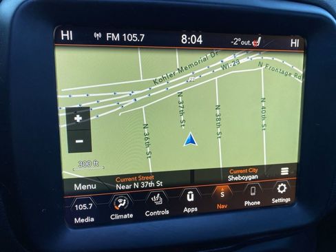 Used 2018 Jeep Renegade Limited w/ UConnect 8.4 Nav Group image 12