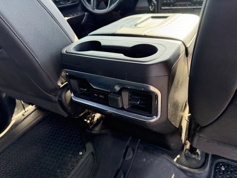 Used 2022 GMC Sierra 2500 AT4 AWD/4WD image 39