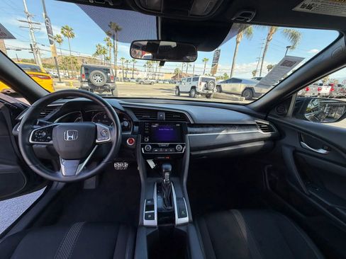 Used 2020 Honda Civic Sport image 25