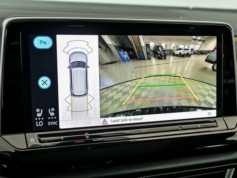 Used 2026 Volkswagen Atlas SE w/ Panoramic Sunroof Package AWD/4WD image 20