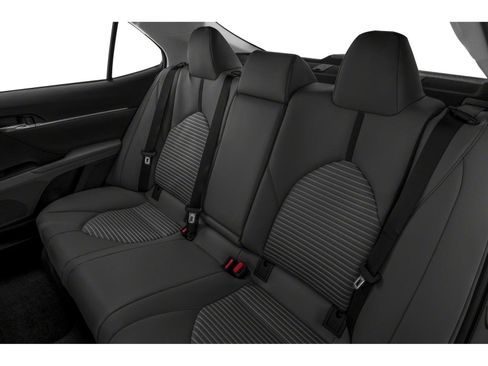 Used 2024 Toyota Camry SE image 8