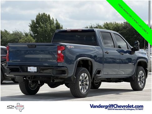 New 2026 Chevrolet Silverado 2500 Custom w/ Custom Value Package AWD/4WD image 4