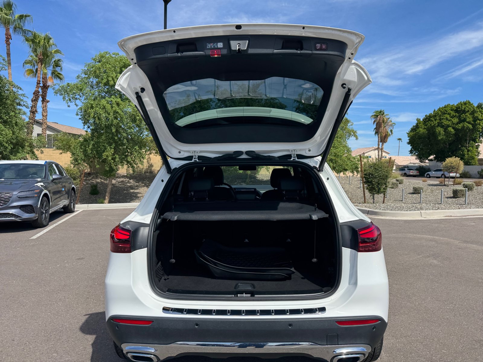 Used 2025 Mercedes-Benz GLA 250 4MATIC image 34