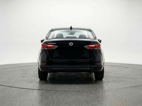 Used 2025 Nissan Versa SV FWD image 7