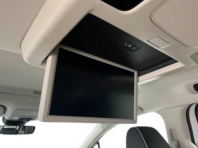 New 2027 Honda Odyssey Touring image 24