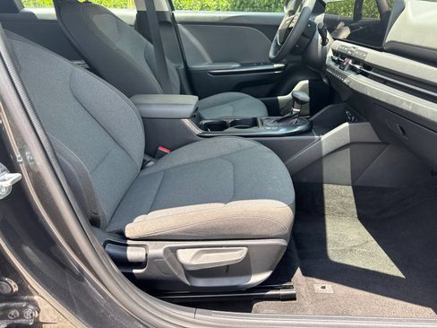 Used 2025 Kia K4 FWD image 13