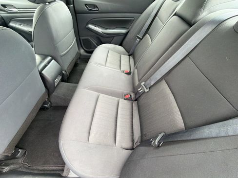 Used 2025 Nissan Altima 2.5 SV FWD image 25