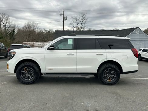 New 2025 Ford Expedition Tremor image 3