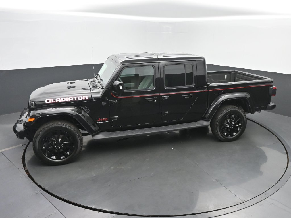 Used 2023 Jeep Gladiator Overland AWD/4WD image 47