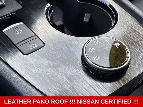 Certified 2022 Nissan Rogue SV w/ SV Premium Package AWD/4WD image 30