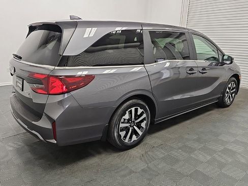New 2026 Honda Odyssey EX-L image 8