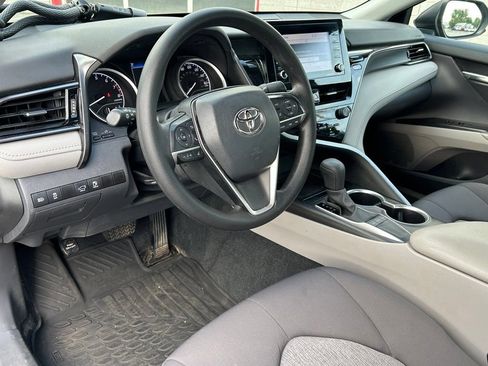 Used 2023 Toyota Camry LE FWD image 18