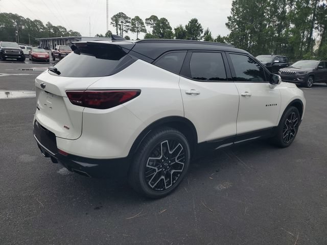Certified 2023 Chevrolet Blazer RS w/ Driver Confidence II Package FWD image 6
