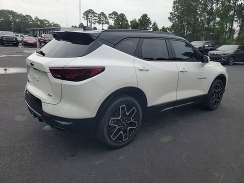 Certified 2023 Chevrolet Blazer RS w/ Driver Confidence II Package FWD image 6