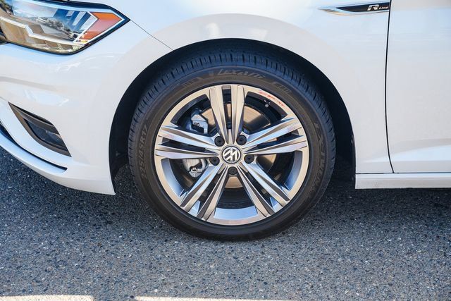 Used 2021 Volkswagen Jetta R-Line FWD image 11