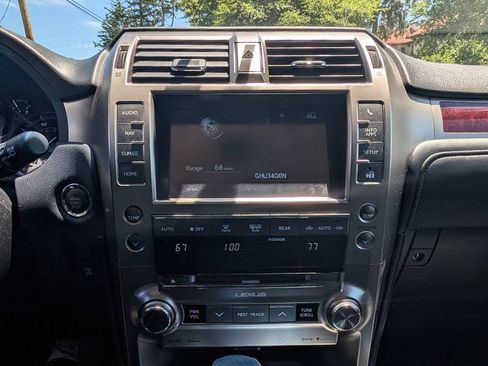 Used 2019 Lexus GX 460 Premium AWD/4WD image 29