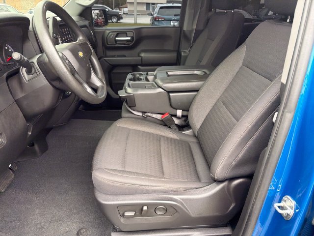 Certified 2022 Chevrolet Silverado 1500 Custom AWD/4WD image 10