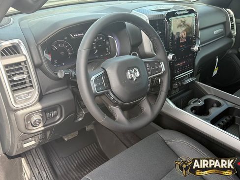 New 2026 RAM 1500 4x4 Crew Cab image 15