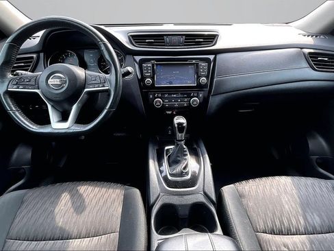 Used 2017 Nissan Rogue S AWD/4WD image 7