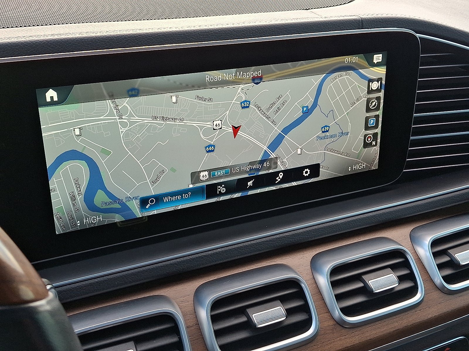Used 2022 Mercedes-Benz GLS 450 4MATIC image 17
