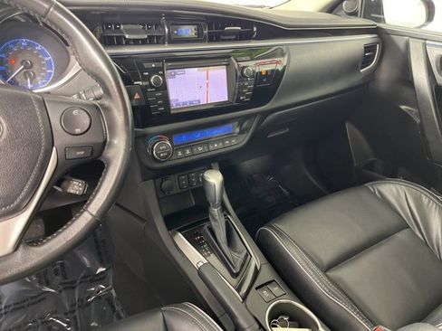 Used 2014 Toyota Corolla S Premium w/ Driver Convenience Package image 15