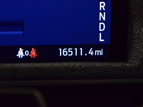 Used 2024 Ford Mustang Mach-E Premium image 19