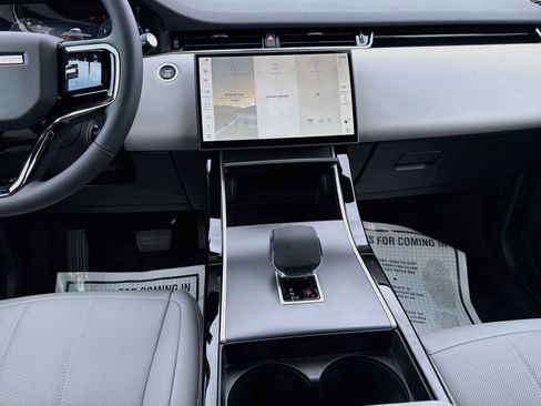 New 2026 Land Rover Range Rover Evoque S AWD/4WD image 19