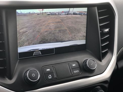 Used 2023 GMC Acadia SLE w/ Driver Convenience Package image 22