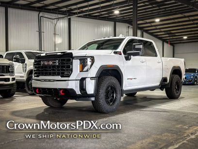 Used 2025 GMC Sierra 2500 AT4 w/ AT4 Premium Plus Package