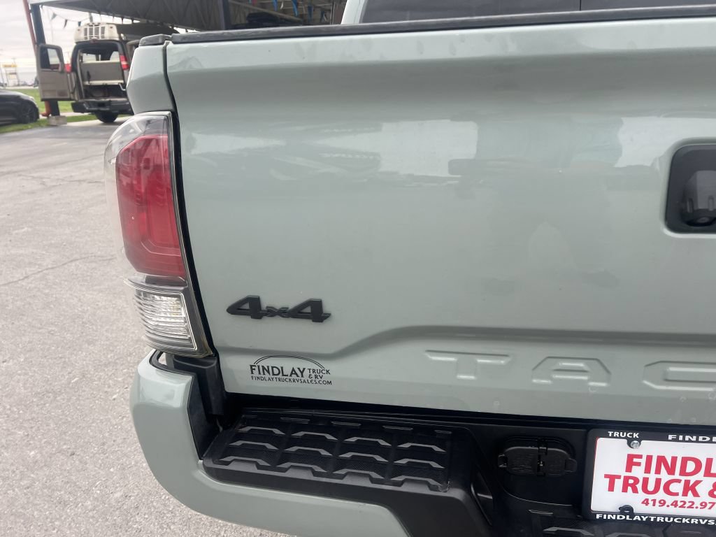 Used 2021 Toyota Tacoma TRD Pro AWD/4WD image 19