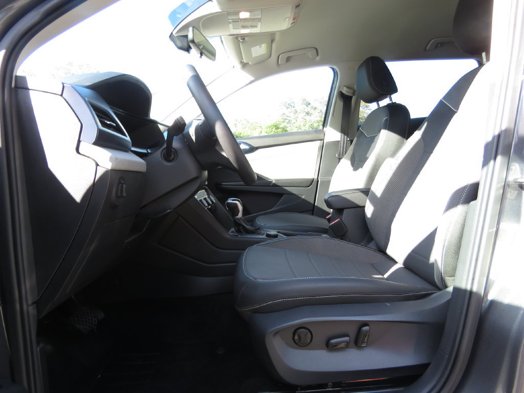 Used 2023 Volkswagen Taos SE AWD/4WD image 10