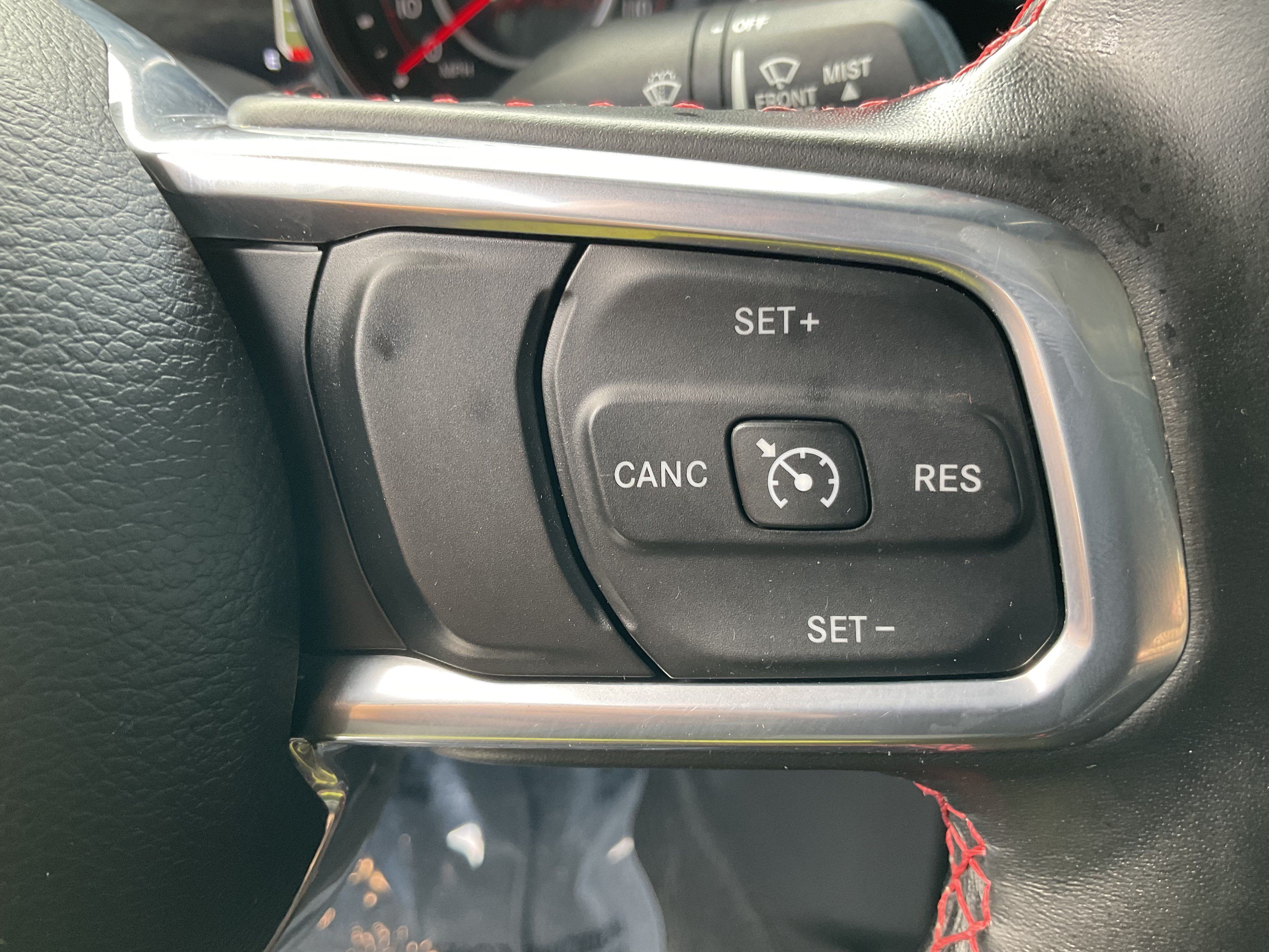 Used 2021 Jeep Gladiator Rubicon w/ Uconnect 4C Nav & Sound Group AWD/4WD image 34
