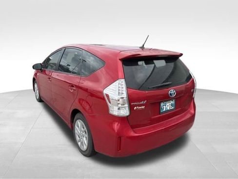 Used 2012 Toyota Prius V Two FWD image 4