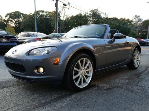 Used 2008 MAZDA MX-5 Miata Grand Touring w/ Premium Pkg image 82