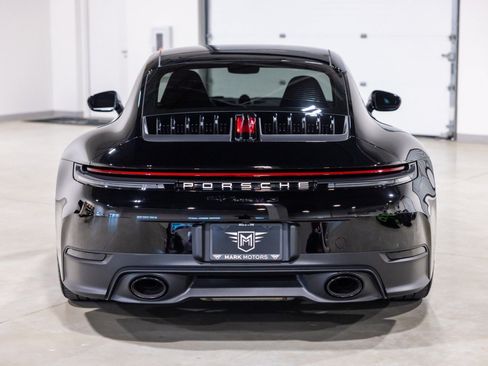 Used 2025 Porsche 911 Carrera S RWD image 8