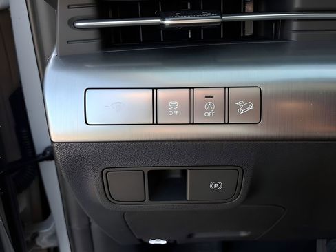 New 2026 Hyundai Kona SE image 27