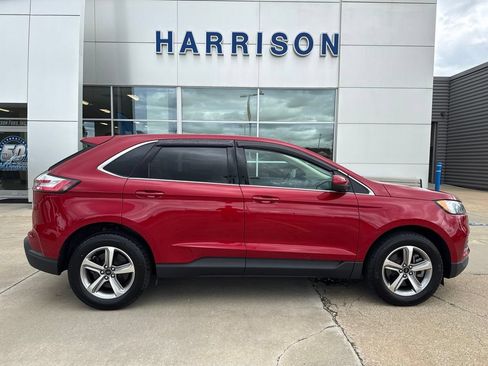 Used 2024 Ford Edge SEL w/ Convenience Package AWD/4WD image 4