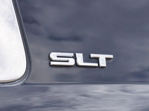 Used 2020 GMC Yukon XL SLT image 15