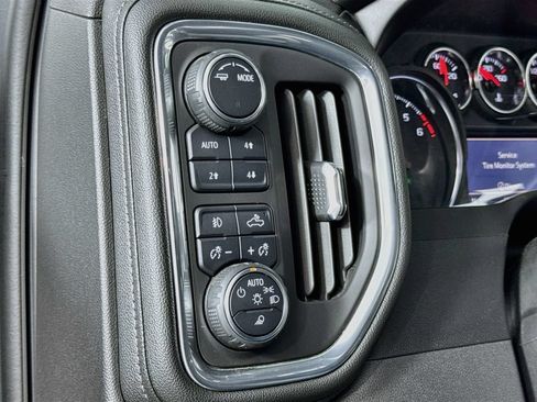 Used 2021 Chevrolet Silverado 1500 LT Trail Boss AWD/4WD image 25