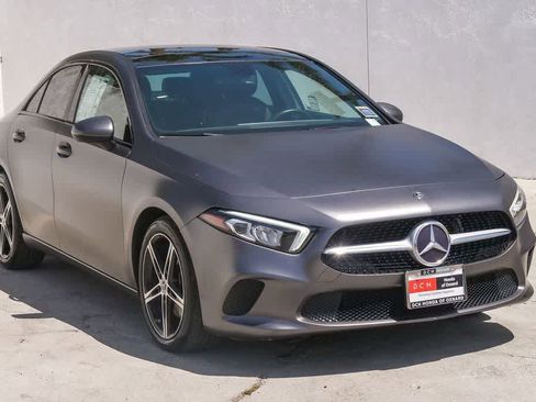 Used 2019 Mercedes-Benz A 220 image 3