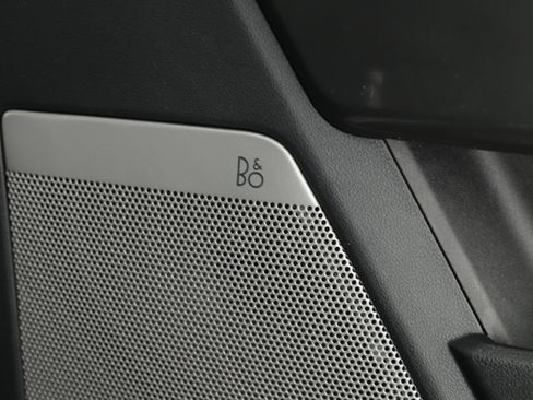 Used 2022 Ford F150 Lariat image 10