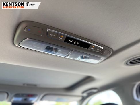 Used 2025 Kia Telluride S AWD/4WD image 30