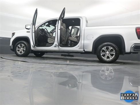 Used 2024 GMC Sierra 1500 SLT image 52