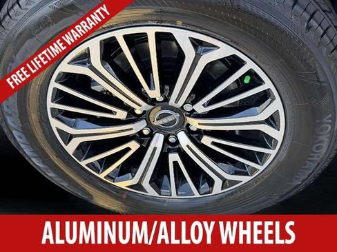 New 2026 Nissan Armada SL w/ Captain's Chari Seat Package AWD/4WD image 6