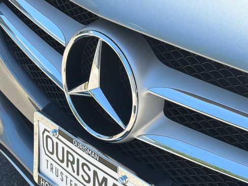 Used 2015 Mercedes-Benz C 300 4MATIC Sedan image 10